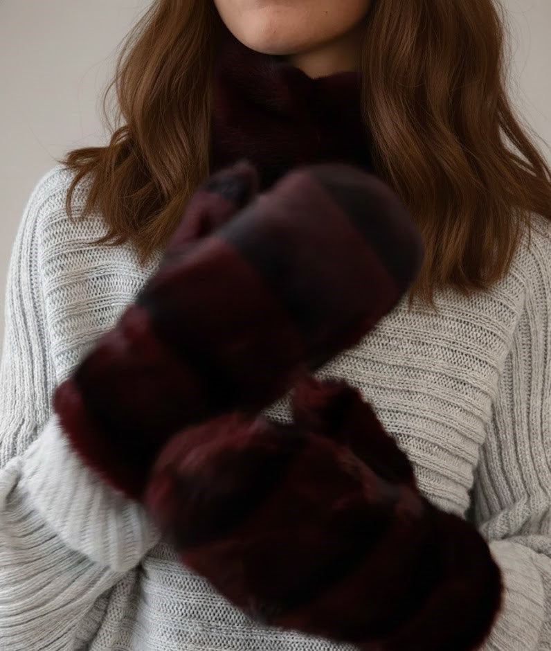 Stripes Of Fluff Bordeaux - Cimdi