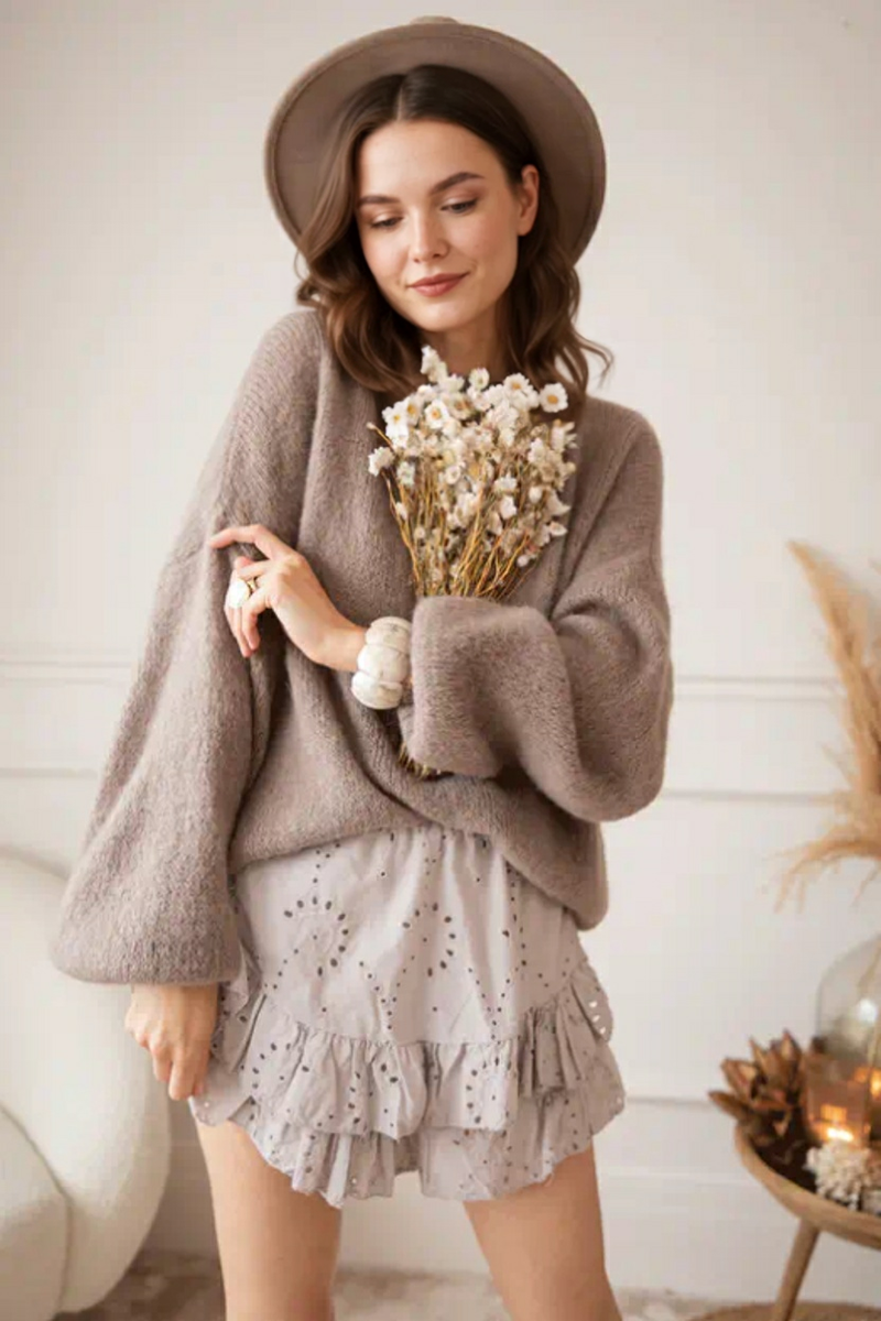 Casual satiekas ar Cute