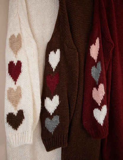 Sirds uz Piedurknes – Džemperkleita